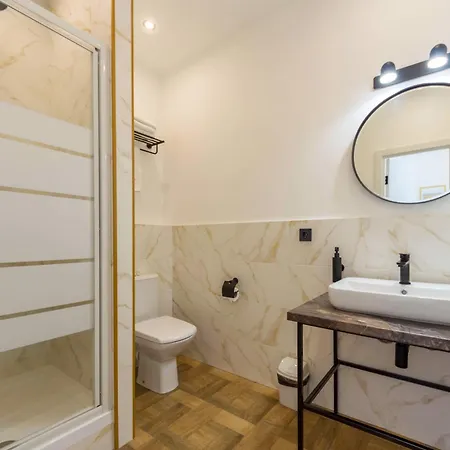 Apartment Design With Panoramic View